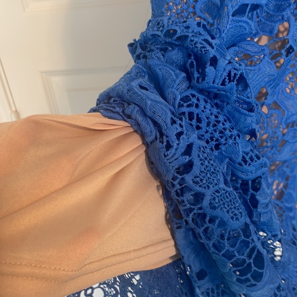 Blue Lace-Like Midi Dress - Picture 4 of 7